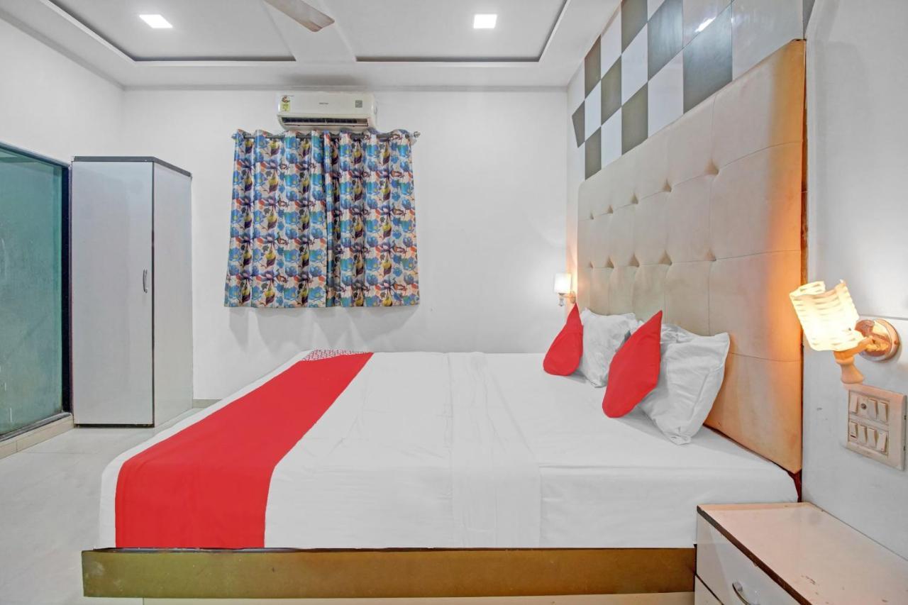 Flagship 83490 Hotel Bently Palace Bombay Extérieur photo