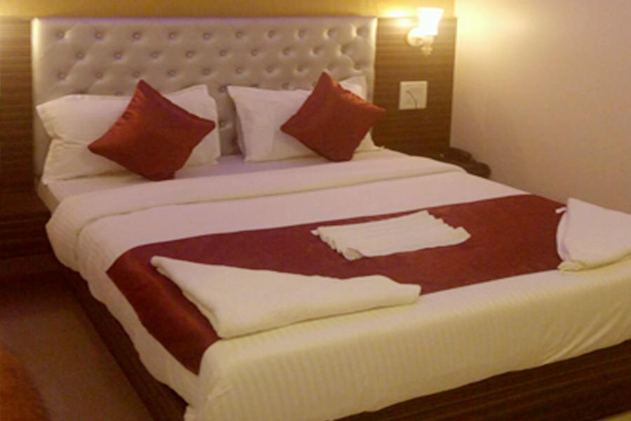 Flagship 83490 Hotel Bently Palace Bombay Extérieur photo