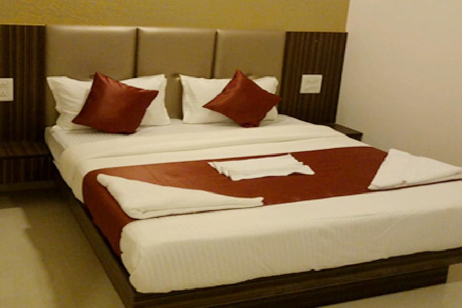Flagship 83490 Hotel Bently Palace Bombay Extérieur photo